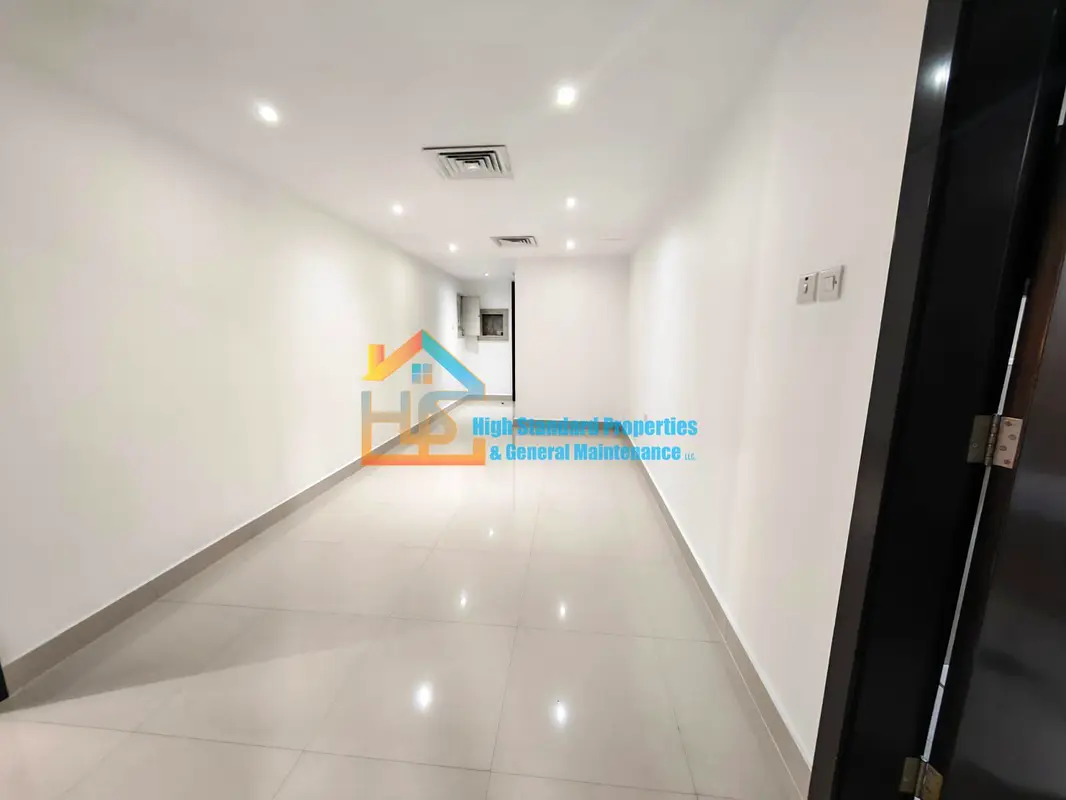 Amazing 3BHK Apartment for Rent | Big Balcony | Central AC | Prime Location- Hamdan street,Abu Dhabi