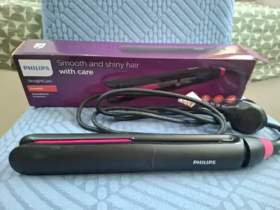 Philips StraightCare Essential Straightener - Brand New