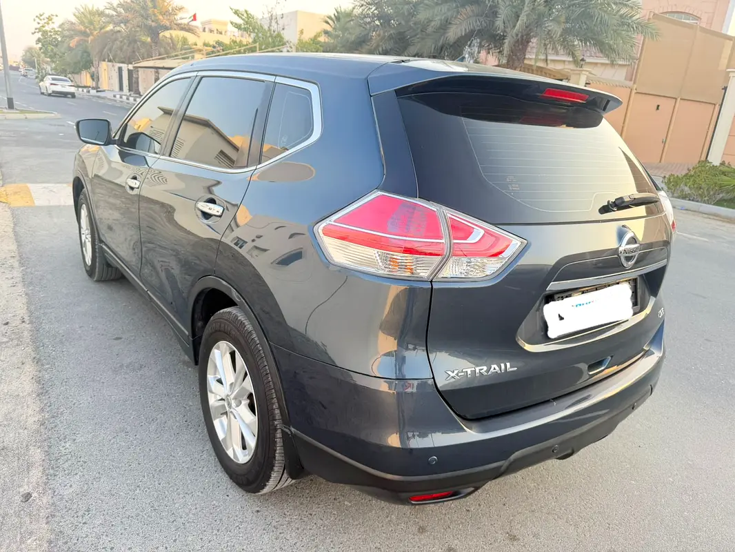 Nissan X-Trail 2016 — photo 1 of 19