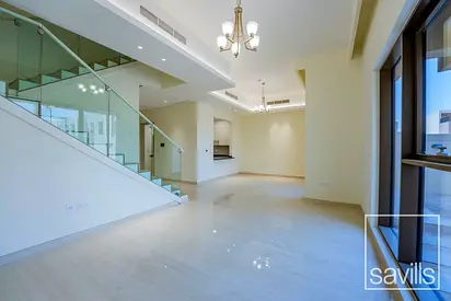 Single Row | Ensuite 4 Bed TH | Solar Panels
