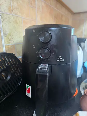 Eveloni Compact Air Fryer - Good Working Condition