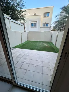 2 Bedroom Town house - Direct from Owner - Alreef1