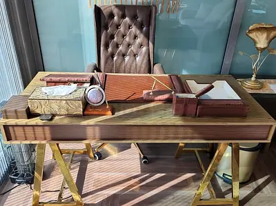 Luxurious office desk and chair