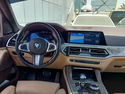 صورة 10 لـ 2019 BMW X7