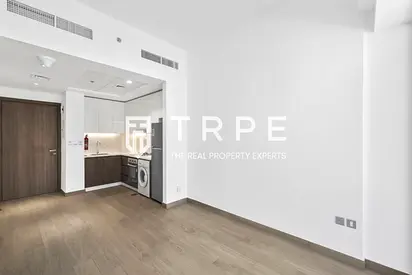Tenanted | Lagoon View | High Demand Area