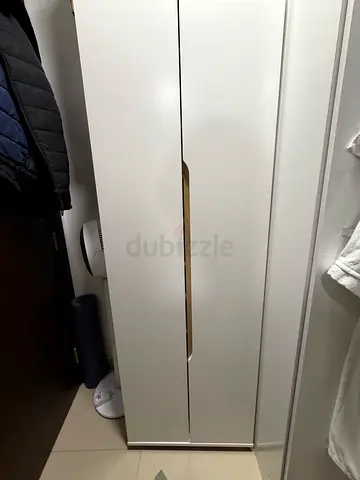 Shoes cabinet