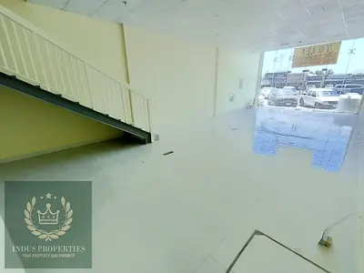 Wearhouse for rent Prime commercial location