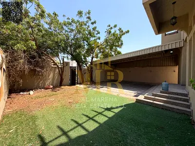 A villa with all electricity and water fees included, on the main street, ready to move in, in the most prestigious areas of Ajman. Freehold ownership