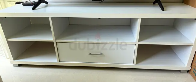 Tv unit