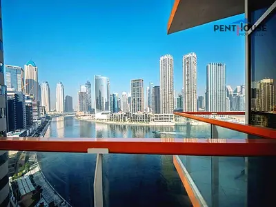 Spacious 2BR | Burj Khalifa View | Canal View