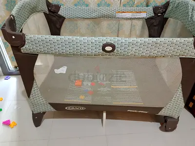 Graco Pack n Play / Portable Playpen - Good Condition