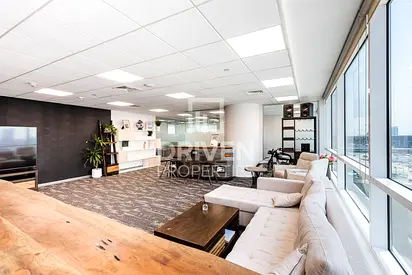 Huge floor for rent | Marina & Palm View