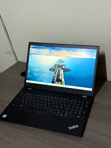 Lenovo T590