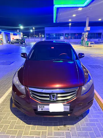 Honda Accord 2012 Burgundy-Excellent condition