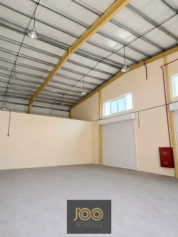 Industrial Land with Warehouses for Rent An exceptional opportunity to lease a fully equipped industrial property suitable for manufacturing, storage,