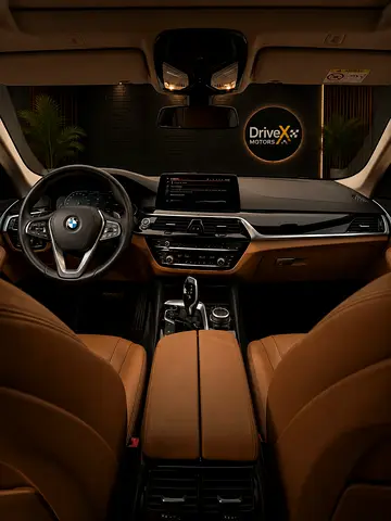 صورة مصغرة 10 لـ 2021 BMW 5-SERIES