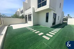 Corner Villa | Pool Backing | Vacant