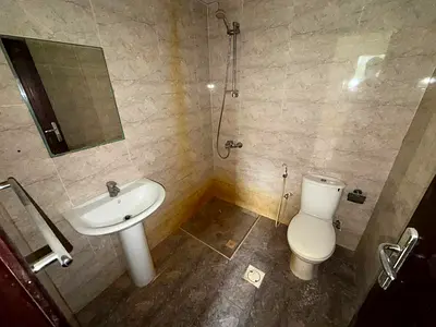 Second resident studio
