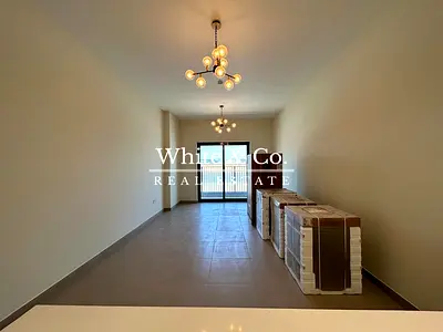 Available July | 12 Cheque |Fitted Kitchen
