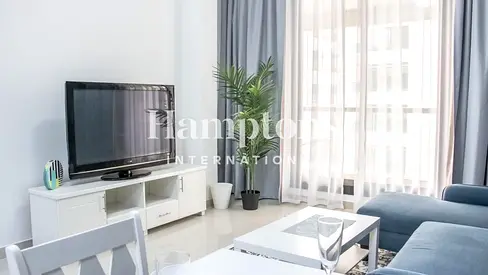 Fully Furnished I High Floor I Great ROI