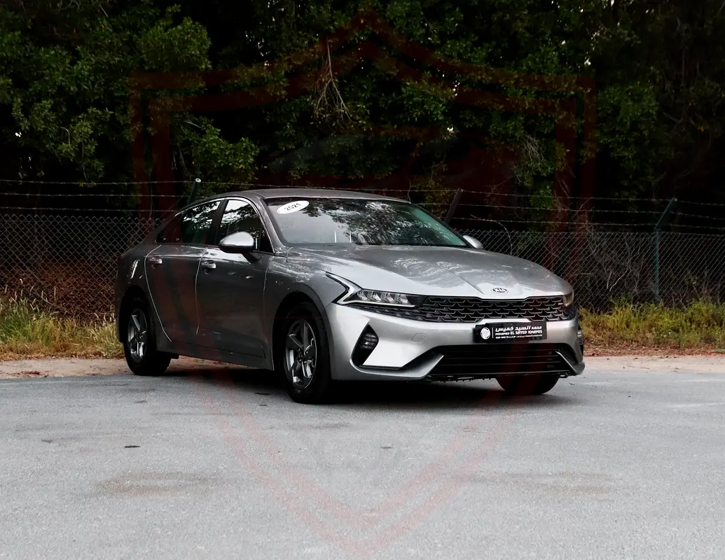 Kia K5 2021 — photo 1 of 18
