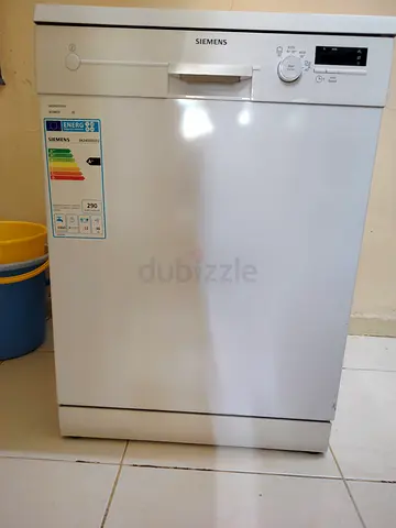 Siemens Freestanding Dishwasher - White, Good Working Condition