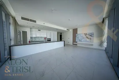 Lagoon View | Maid's Room | Corner Unit