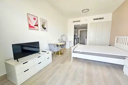 Amazing Views | Bright Modern | VACANT
