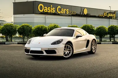 Porsche 718 Cayman 2023 GCC 2.0L Turbo 4 Cylinders Low Mileage Full Service History