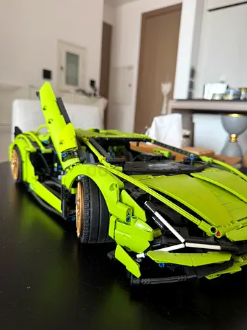 Lego technic Lamborghini with box