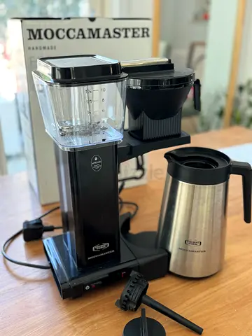 Moccamaster with thermal carafe