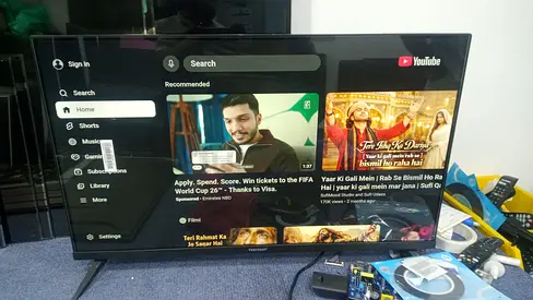 32 inch smart TV in deira Dubai
