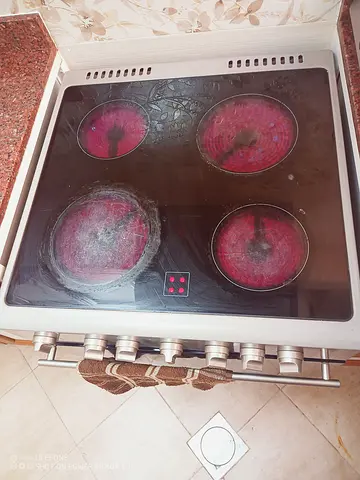 Electric Glass Stove with 4 Burners