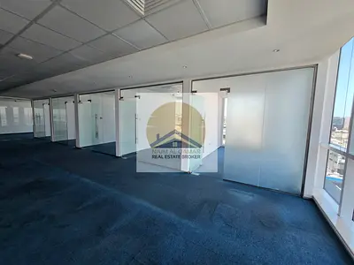 Chiller free 3432 Sqft Office With 6 Parkings 385k