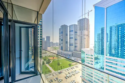 1BR | Free Parking | Easy Access to Dubai