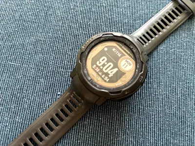 Used Garmin Instinct / Rugged GPS Smartwatch - excellent condition
