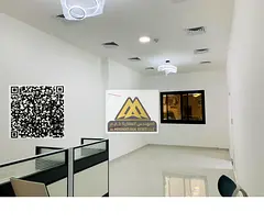First-tenant studio in Al Hamidiya 1, next to the university and court. Separate kitchen, central AC