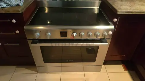 Bosch Stainless Steel Electric R ceramic  5 hoba stove with oven fan 90x60 - Good Condition