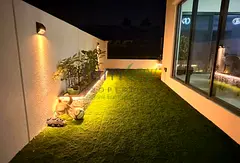 Near to Central Hub &amp; Pool | 5 BR End Corner 4 CHQ