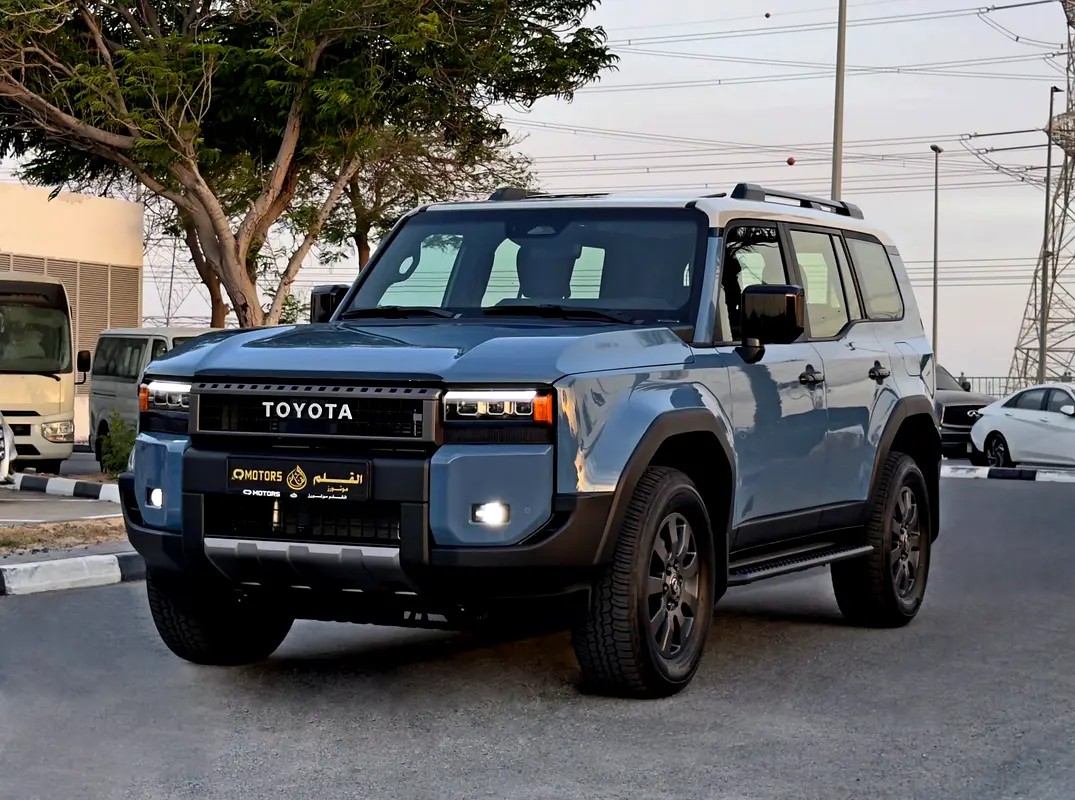 Toyota Prado 2026 — photo 1 of 14