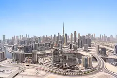 Business Bay | DAMAC Paramount B | 3BR | Free WiFi