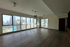 Full Burj Khalifa View | Spacious | Vacant