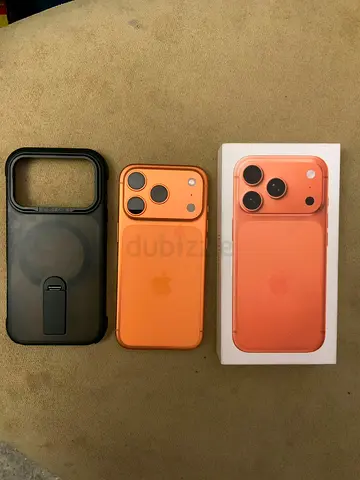 iPhone 17 pro 512gb pro orange tdra used like new
