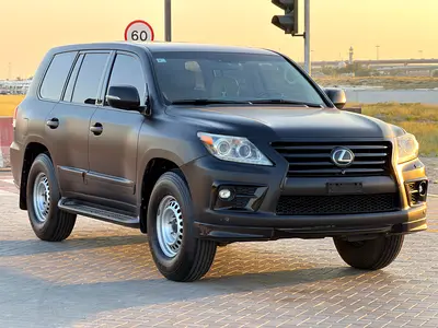 Lexus LX 570 Black Edition 2014 - GCC Specs