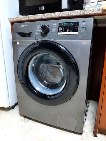 Samsung 8 kg washer like new good working free delivery installation