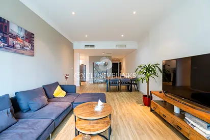 Fully Upgraded Spacious 2 Bedroom with Golf View