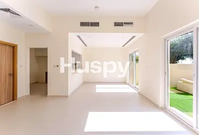 Vacant | Single Row | Close to Amenities