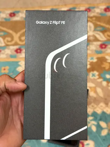 Samsung Z Flip 7 FE TDRA UAE 256 Gb