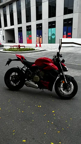 Ducati V4 2023 GCC