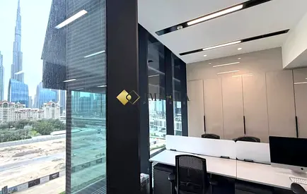 BURJ KHALIFA VIEW | AVAILABLE APRIL | LUXURIOS